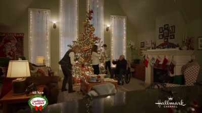 - So I know
it wasn't an easy decision - Sister Swap: A Hometown Holiday