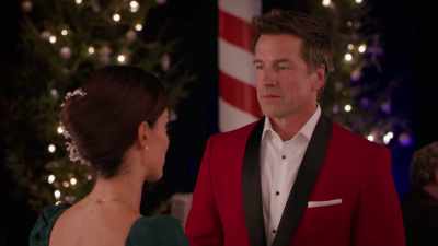 So I left. - I'm Glad It's Christmas