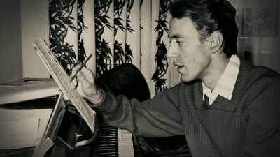 So, I sat down and wrote
this rather strange melody, - The Sound of 007