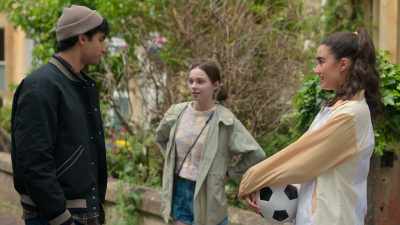 - So, I should go, but enjoy your trip.
- Yeah, sure. - A Good Girl's Guide to Murder