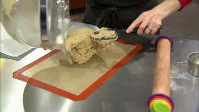 So I think it's going
to hold up well - Halloween Cookie Challenge