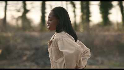 So when I think of
my singing name, - Cinnamon