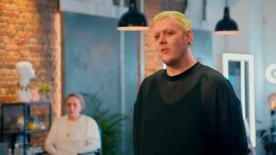 So, I thought today I would try something
that was a little bit more otherworldly. - Glow Up: Britain's Next Make-Up Star