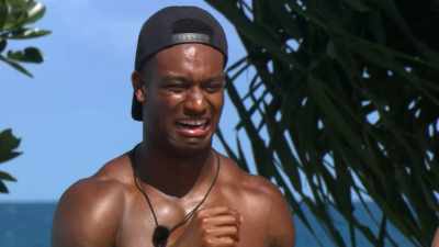 SO I TOLD HER I WOULD BE RIGHT
BACK AND I NEVER CAME BACK. - Love Island