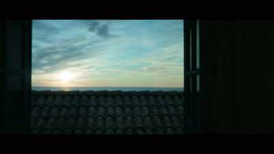 ♪ So I walked into the haze ♪ - The Day of the Jackal