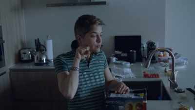 So, I wanna massage my face. - Introducing, Selma Blair