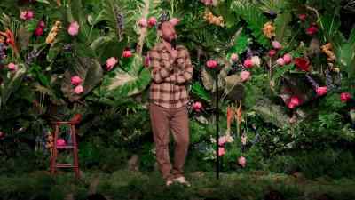 So I wanted to know-- - Ari Shaffir: America's Sweetheart