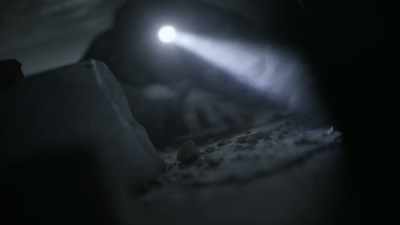 So I went back in there,
got to where he was, - Aftershock: Everest and the Nepal Earthquake