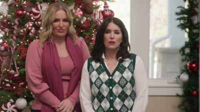 So I will start with the runner
up, the only other contestant, - Haul Out the Holly: Lit Up