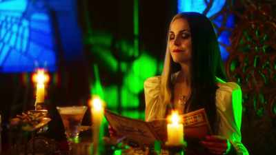 So your idiot brother
Lester called last night. - The Munsters
