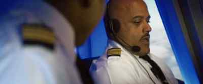 So, if we get in front,
and manage to stay above them, - Airliner Sky Battle