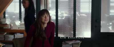 So if we meet first thing and grab a coffee, - Fifty Shades Darker