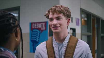 - So...
- I'll see you in debate club after school. - Naomi