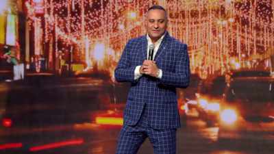 So I'm like, well,
this is embarrassing, - Russell Peters: Deported
