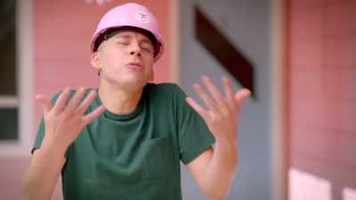 So, I'm really giving him,
like, an opportunity - Trixie Motel