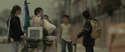 So? I'm the idiot who's supposed
to take them back to Brayan? - Tigers Are Not Afraid