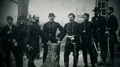 - So in 1861, George B.
McClellan is a 34 year old, - Abraham Lincoln