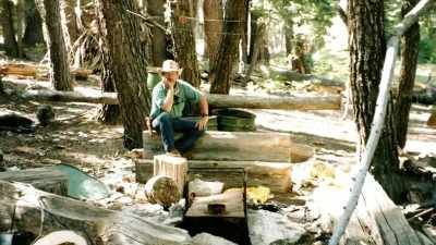  So in the 1970s,
 a guy name Ron Morehead - Expedition Bigfoot