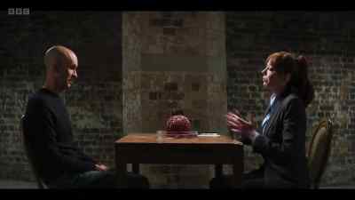 - So, this is a brain.
- This is a brain. - Cunk on Life