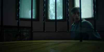 - So this is a CIA safe house. - Condor