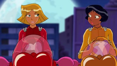 So is this Helga's hideout? - Totally Spies!