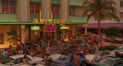 So this is hell And there's a crucifix in it - The Birdcage