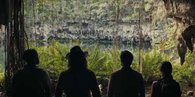 -So this is Pasaje? - The Resort