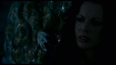 So this is what you get when vampires mate - Van Helsing
