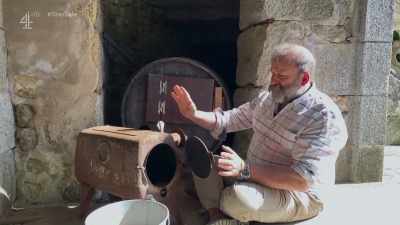 So this is what we use and
my food goes inside here. - Escape to the Chateau: Make Do & Mend