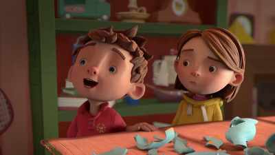 So it is Alien!
I told you they made vases. - The Adventures of Paddington