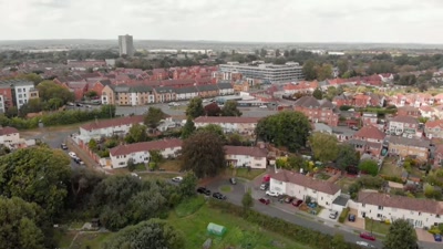 So it was probably a bit
of a chaotic household. - Killers: Caught on Camera