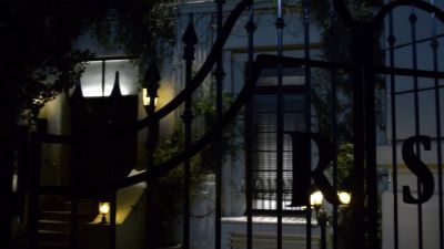 SO IT TURNS OUT THAT BRIDGET WOO
TAKES A SPINNING CLASS - Pretty Little Liars