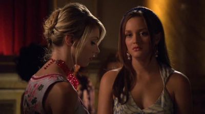 So it's about Serena. - Gossip Girl