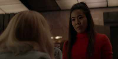- So. it's just hard not to...
- Hate me? - Batwoman