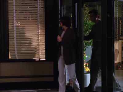 So it's just this
little-hole-in-the-wall restaurant. - Lois & Clark: The New Adventures of Superman