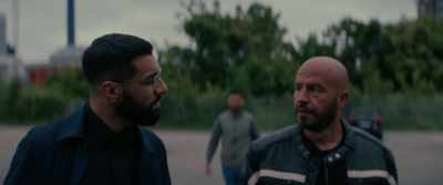 - So you just ran away? - Yes. - Darkland: The Return