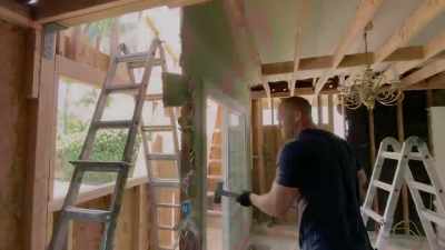 So, we just start demoing
and then kept demoing. - Help! I Wrecked My House