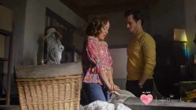 So you know American musicals? - The Wedding Veil Unveiled