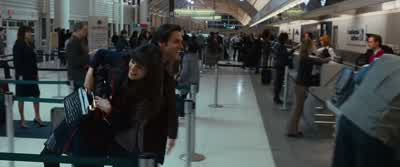 So l have some carry-on here. - Yes Man