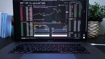 So, let me explain to you
how shorting works. - GameStop: The Wall Street Hijack