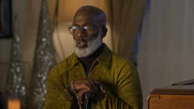 So let's go ahead and read the
first clues. - BeBe Winans’ We Three Kings