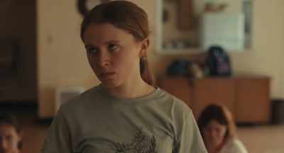 So let's make it
so everyone stands together. - The Starling Girl