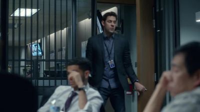 So let's make sure
we get them in by Thursday. - Tom Clancy's Jack Ryan
