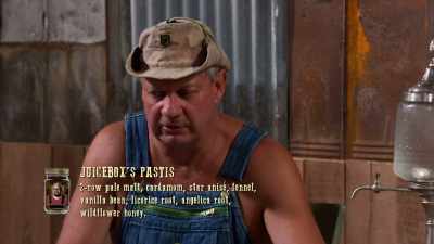 So let's see how
we do, uh, with tyler. - Moonshiners: Master Distiller