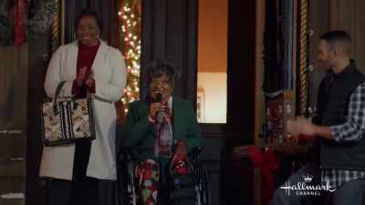 So let's turn on the lights. - A Holiday in Harlem