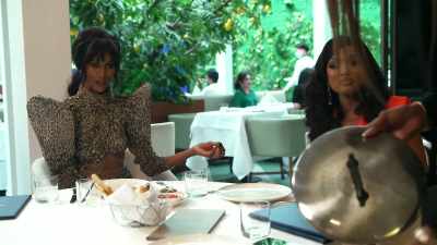 So, when life
gives you lemons, - The Real Housewives of Dubai