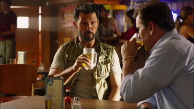 So look what do you think I should do here - Burn Notice: The Fall of Sam Axe
