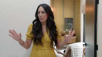 So looking at everything, - Fixer Upper: Behind the Design