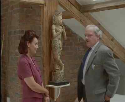 So lots of oriental
stuff here, isn't there. - A Touch of Frost