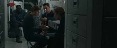 So make sure any oxygen that's leaking out
is pointed towards the back. - Stowaway